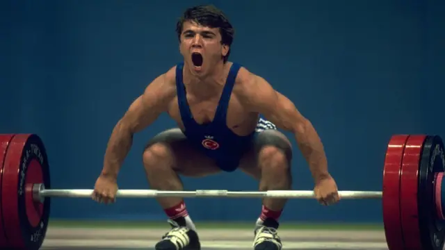 Naim Süleymanoğlu1