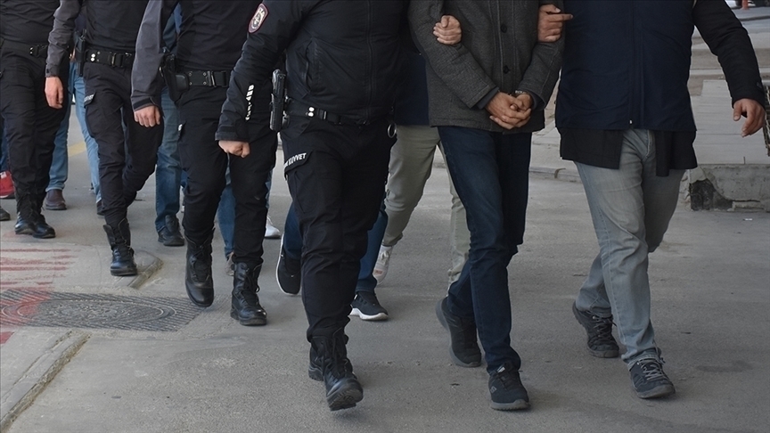 “Polisiz, Savcıyız” Diyerek Vurgun Yaptılar 25 Kişi Tutuklandı1