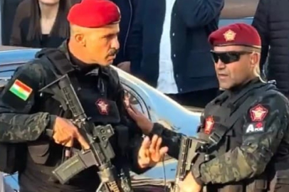 Saray Dan Barzani Nin Silahli Korumalari Hakkinda Bu Goruntuler Turkiye Ye Yakismadi 1764572038 988 Small