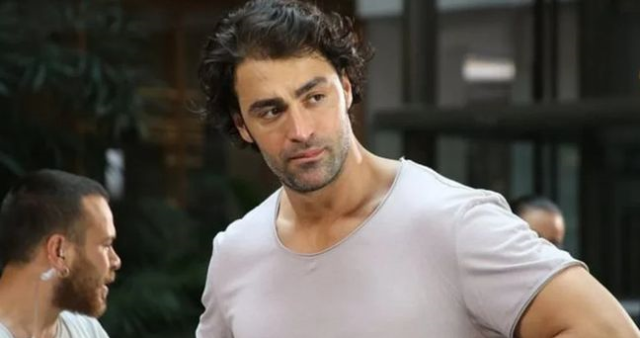 Sarp Levendoğlu Kimdir, Nerelidir, Kaç Yaşında Özel Hayatı Ve Kariyeri2