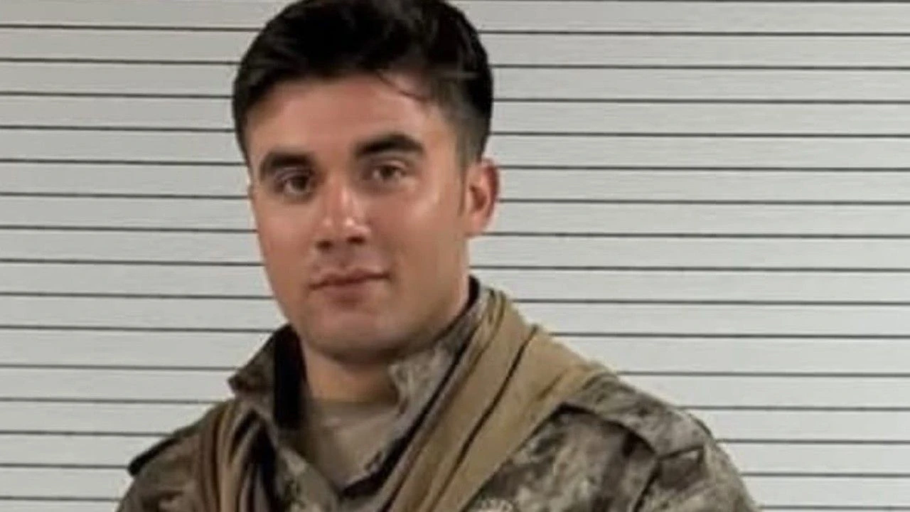 Sehit Polis Memuru Emre Albayrakin Naasi Adli Tip Kurumuna Getirildi 1765192531