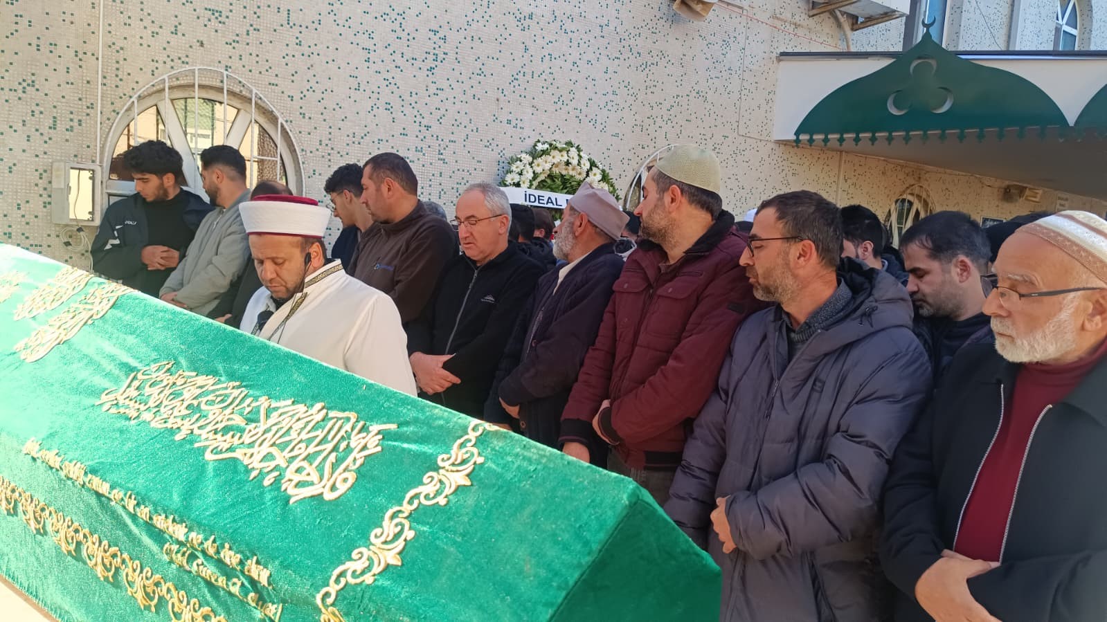 Sultanbeyli’de Feci Motosiklet Kazası 3 Çocuk Babası Adam Hayatını Kaybetti1