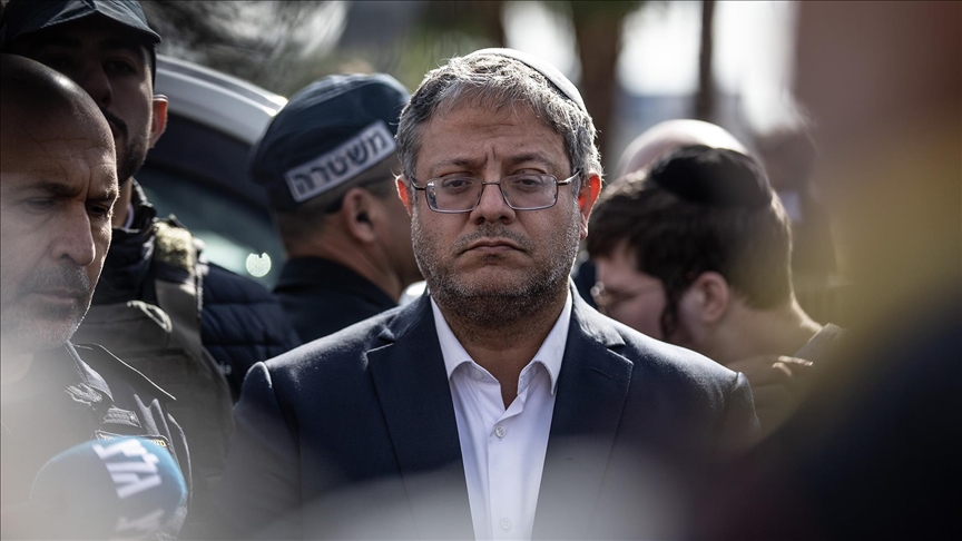 Thumbs B C 112377466Ff23E6C26B097Ba32D30412