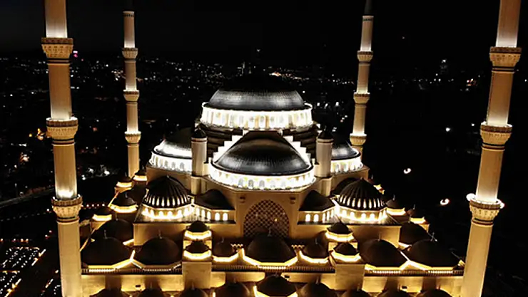 Üç Aylar Ne Zaman Başlıyor İşte Regaip, Miraç Ve Berat Kandili Takvimi1