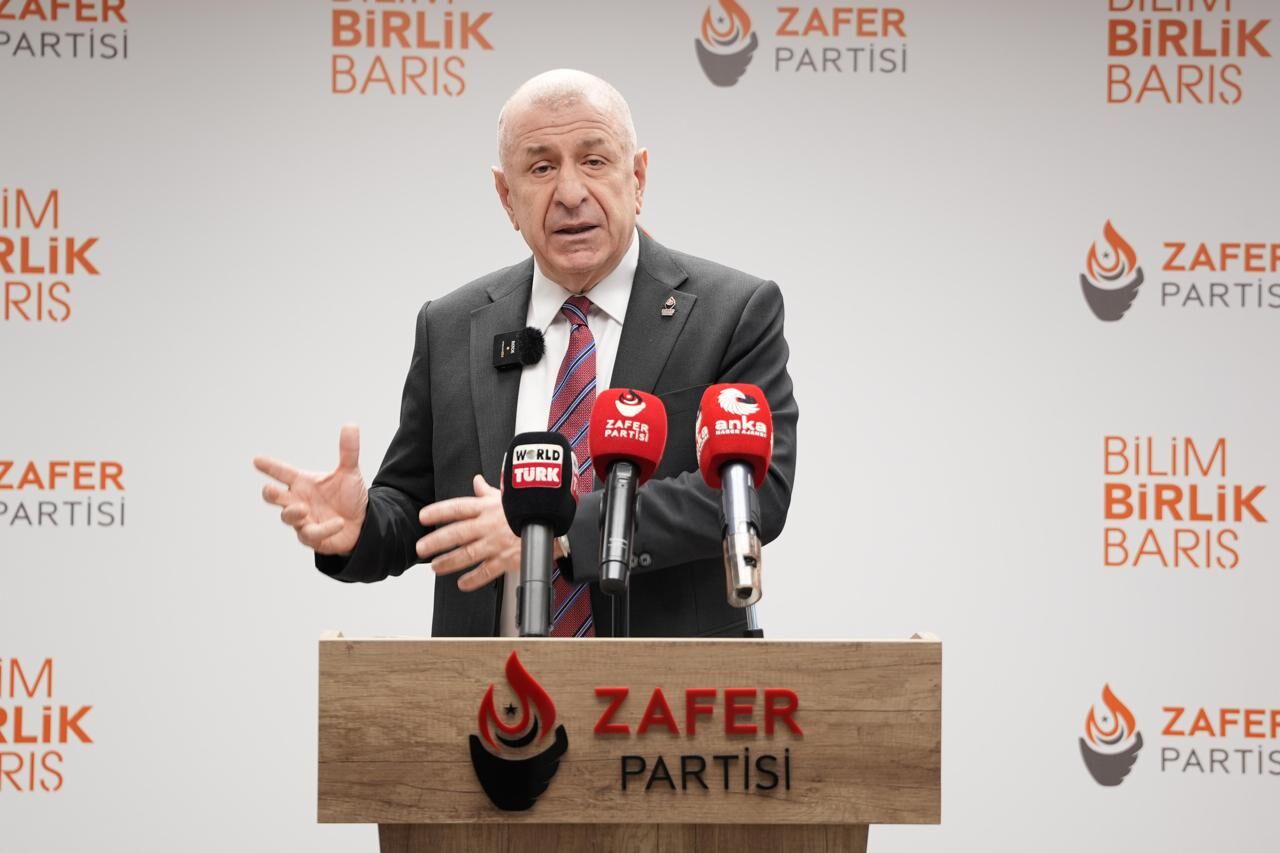 Ümit Özdağ'dan Asgari Ücret Tepkisi Sert Çıktı 'Emeğin Nasıl Gözden Çıkarıldığının Açık Göstergesidir'