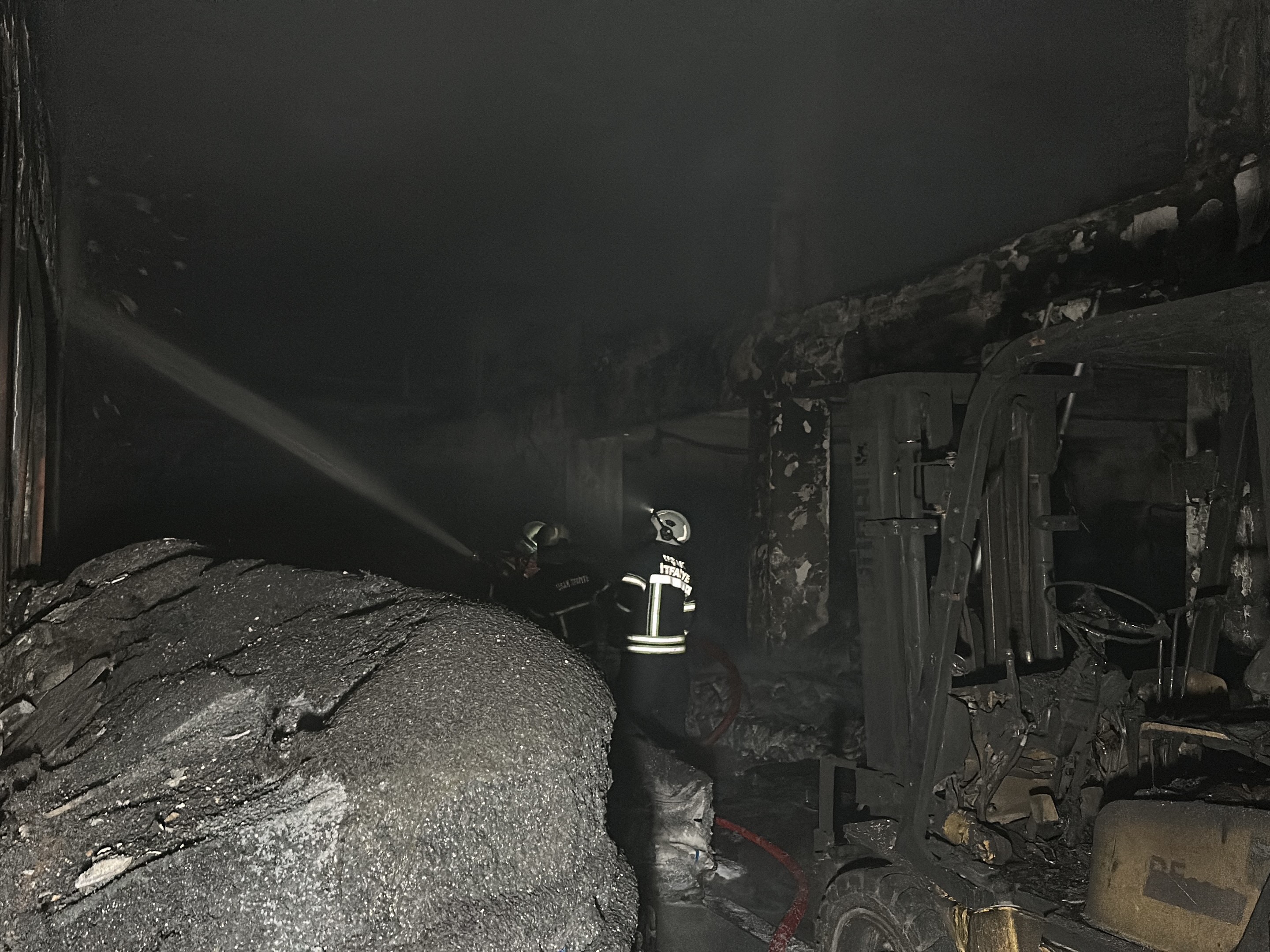 Uşak’ta Plastik Poşet Fabrikasında Korkutan Yangın3