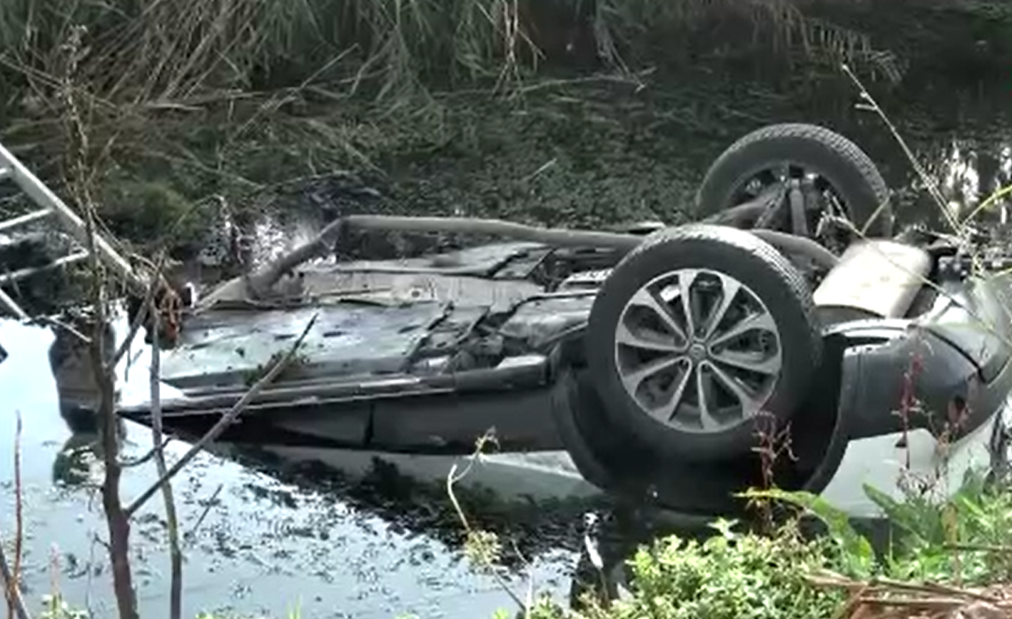 Yürek Parçalayan Ölüm 3 Çocuklu Anne Dereye Düştü, Eşi Feryat Etti2