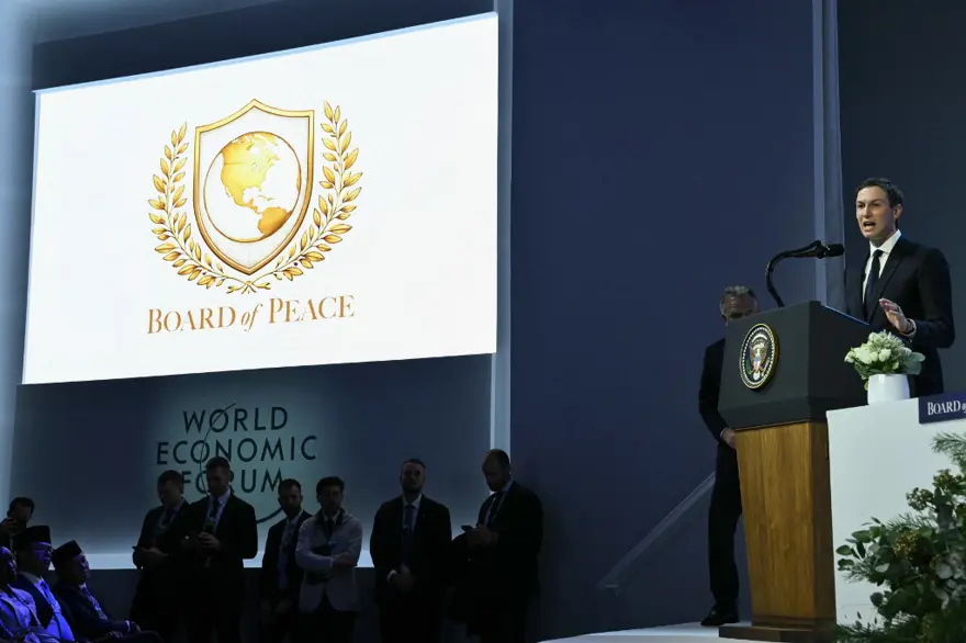 000 93 M686 Y 687131