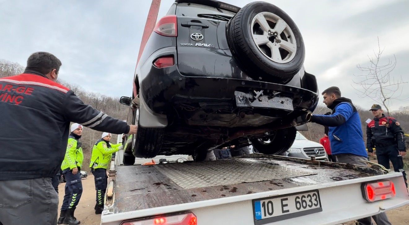 1 Elif Kumal’ın Aracındaki Izler Kafa Karıştırdı! Şüpheli Detaylar Bulundu