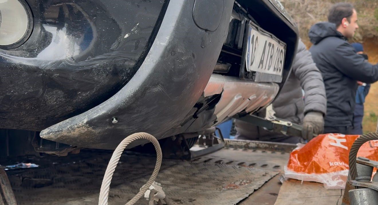 4 Elif Kumal’ın Aracındaki Izler Kafa Karıştırdı! Şüpheli Detaylar Bulundu