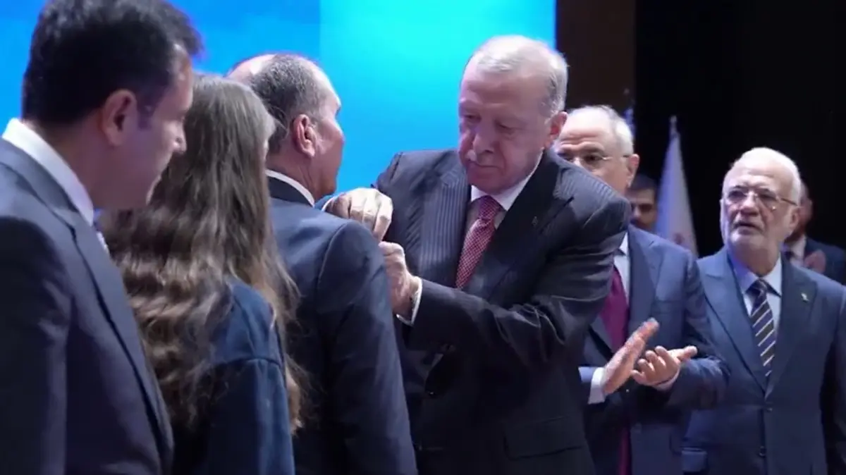 Ak Partiye 4 Yeni Isim