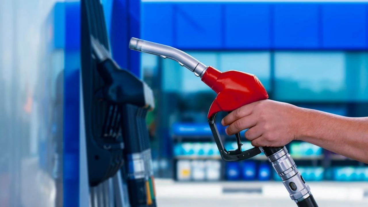 Akaryakıt Fiyatları Uçuşta! 8 Ocak 2026 Güncel Benzin Ve Motorin Fiyatları3