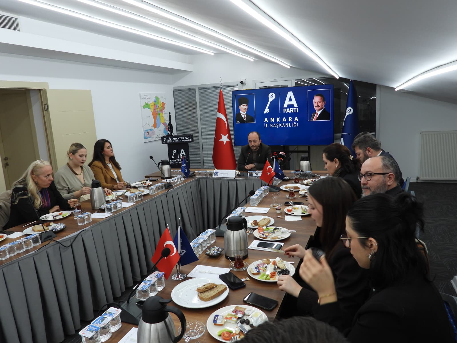 Anahtarpartibasıntop