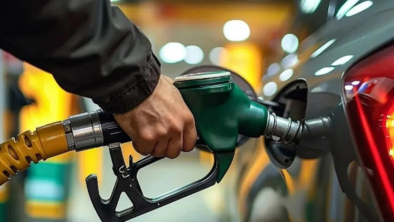 Benzinin Ardindan Motorine De Zam Geldi 6Tuo