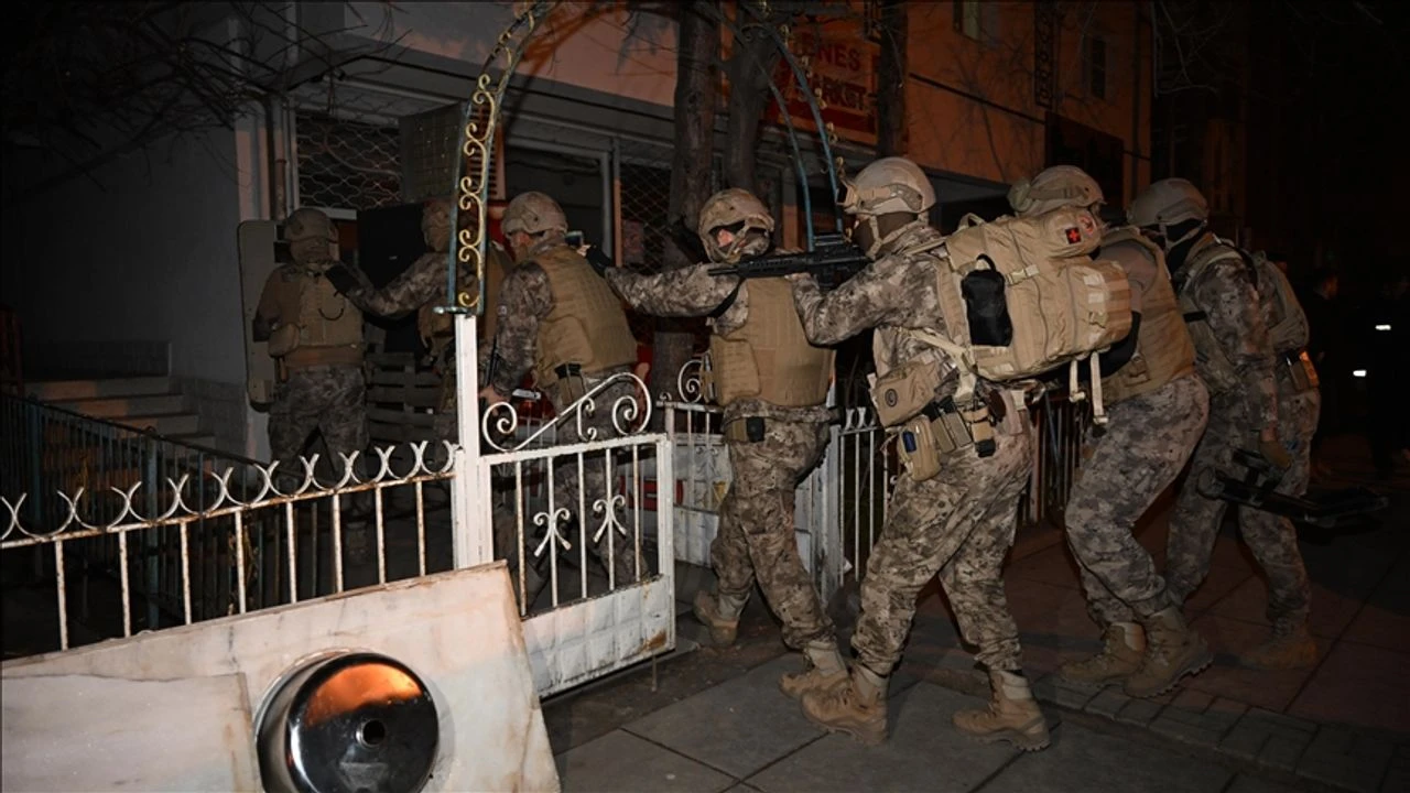 Deaş’ın Finans Ağına Büyük Operasyon 17 Şüpheli Gözaltında 1