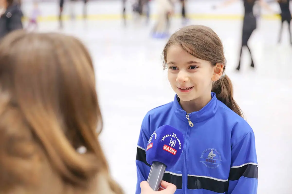 Defne Bal Belpa Buz Pateni 25012026 Avikjwo9