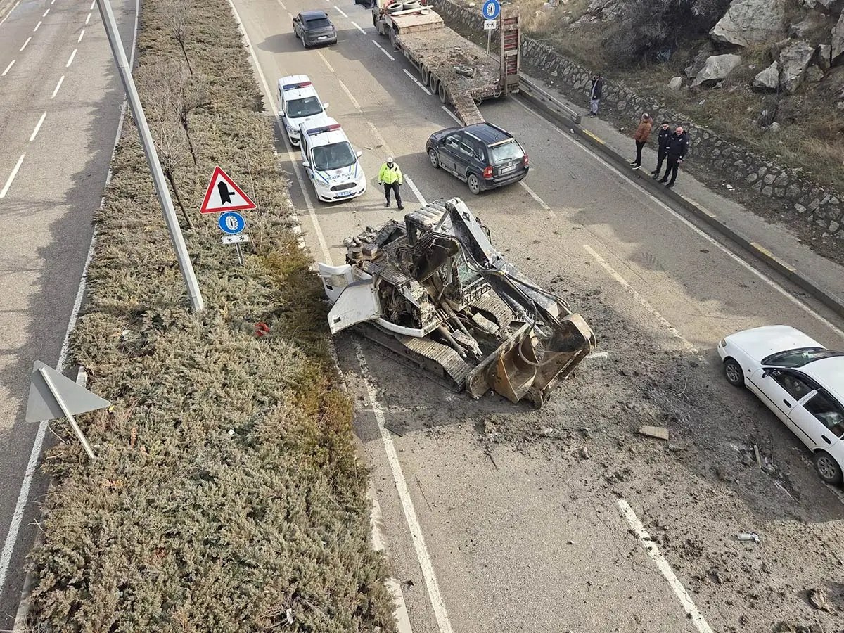 Elmadag Tirdaki Kepce Kopruye Takildi 25012026 Iha 3 N3Ljqank