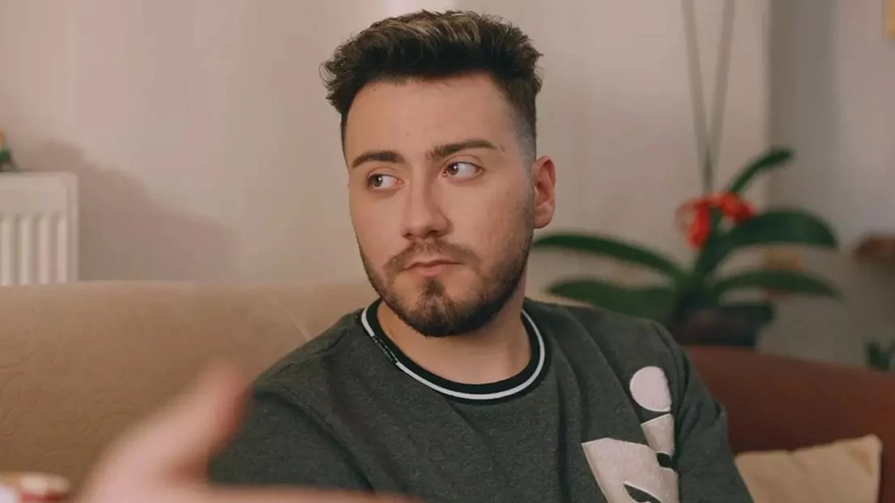 Enes Batur’dan Sevenlerine Müjde Youtube’a Geri Dönüyor2