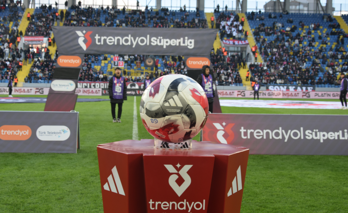 Futbol Stok Süper Lig