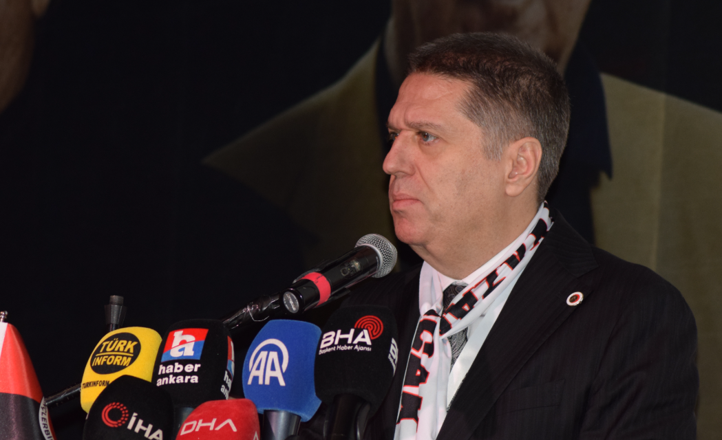 Gençlerbirliği Kongre Arda Çakmak 11