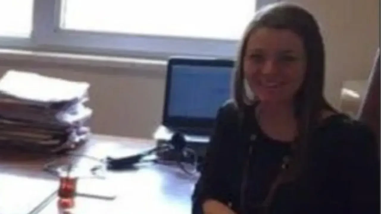 Hakim Asli Kahraman Kimdir 3276245