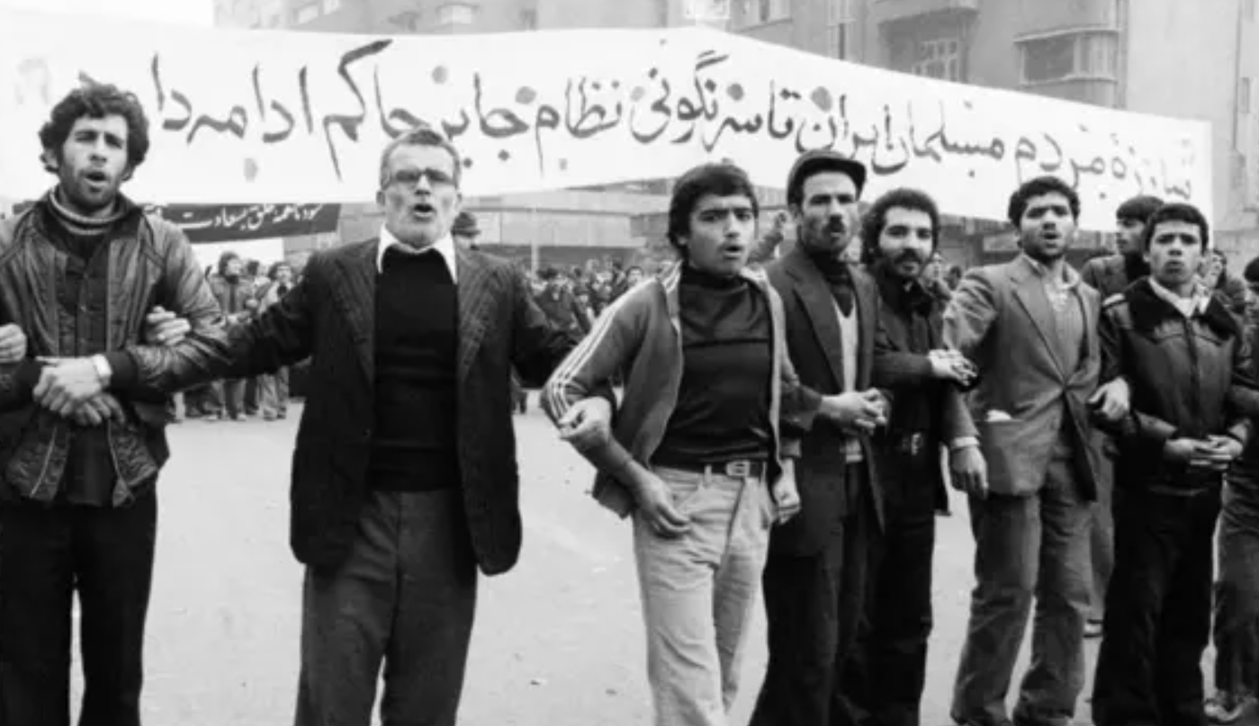 İran'da Devrim; Humeyni'nin Dönüşü Ve Şah'ın Kaçışı (1979). 2