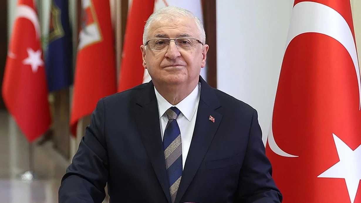 Milli Savunma Bakanı Yaşar Güler Suriyeli Mevkidaşı Ile Görüştü