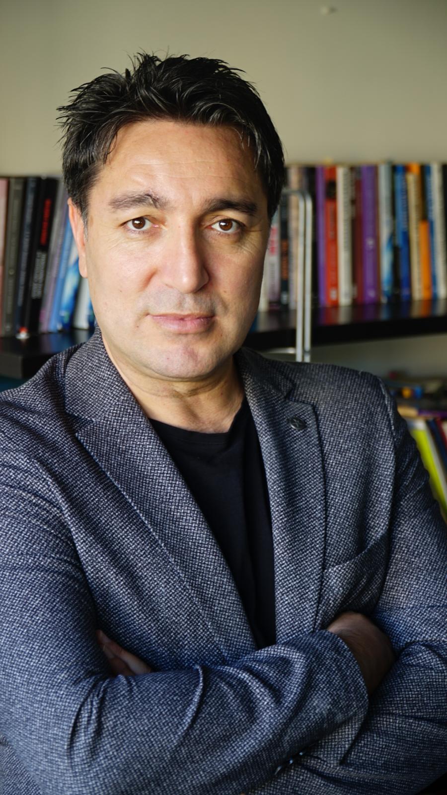 Şevki Işıklı Kimdir