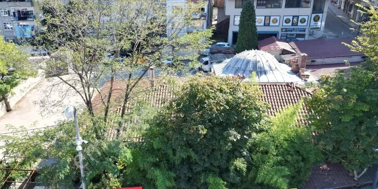 Tarihi Hamami Satisa Cikardi 3