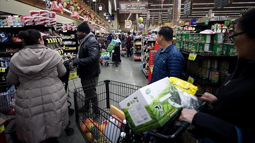 Thumbs B C 2E61F74D051436F30274A2B69809E745