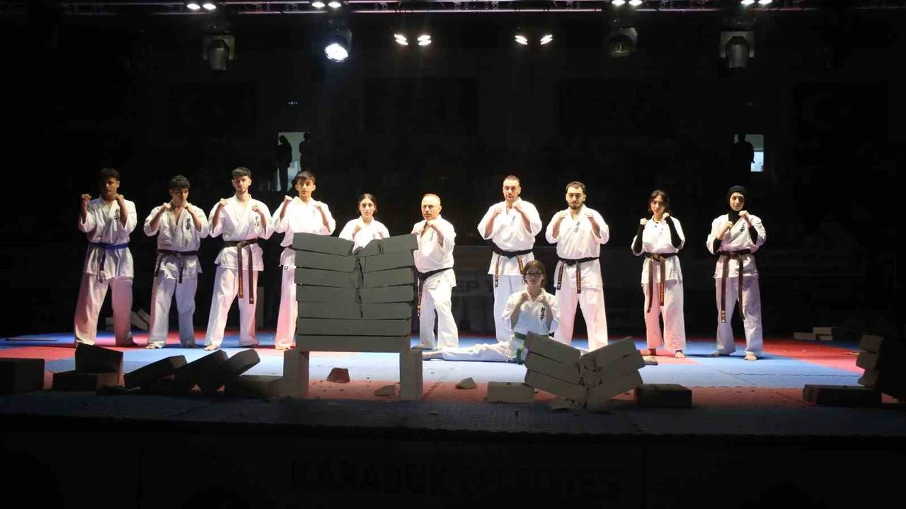Turkiye Kyokushin Stil Karate Sampiyonasi Karabukte Basladi-1