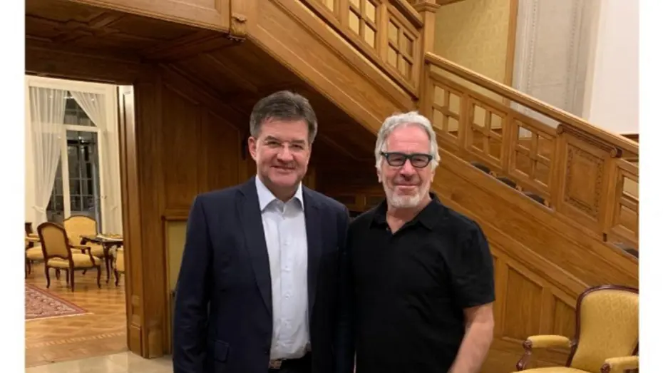 000 88 K P4 T H 696500(2)