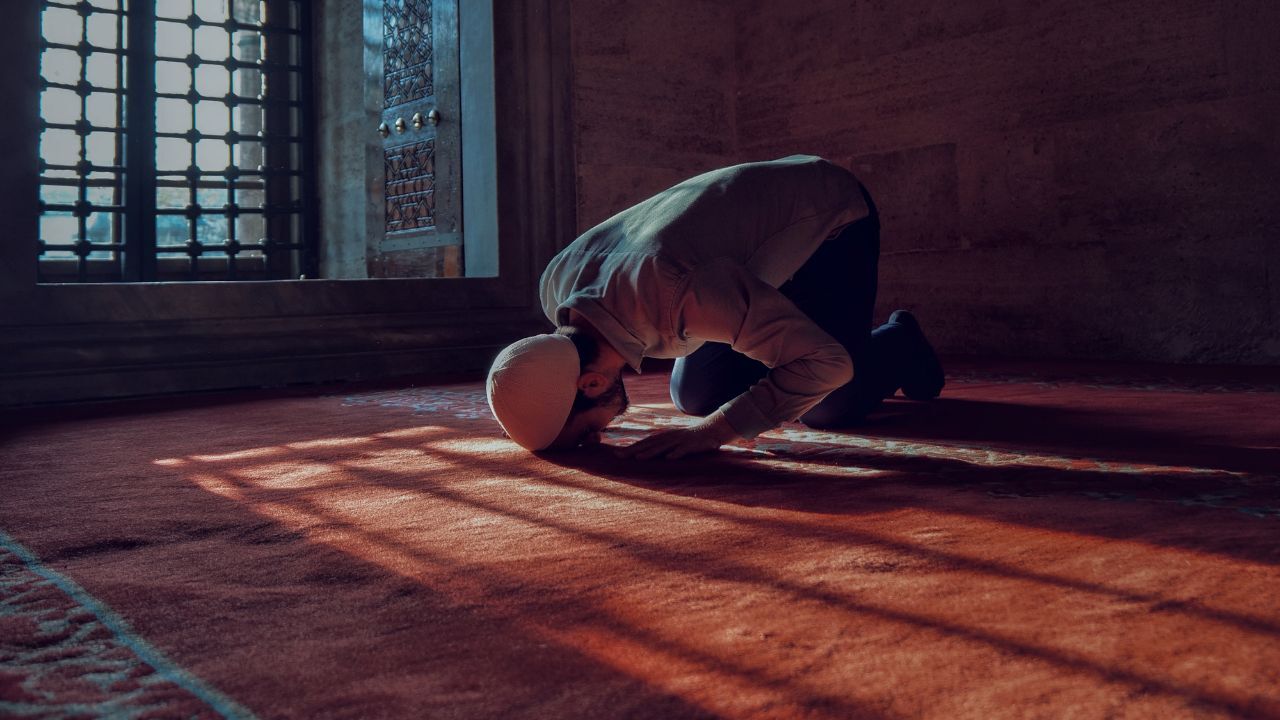 20 Rekat Olan Teravih Namazi Kilinisi Ve Teravih Hakkinda Bilgiler 17123422839800 1