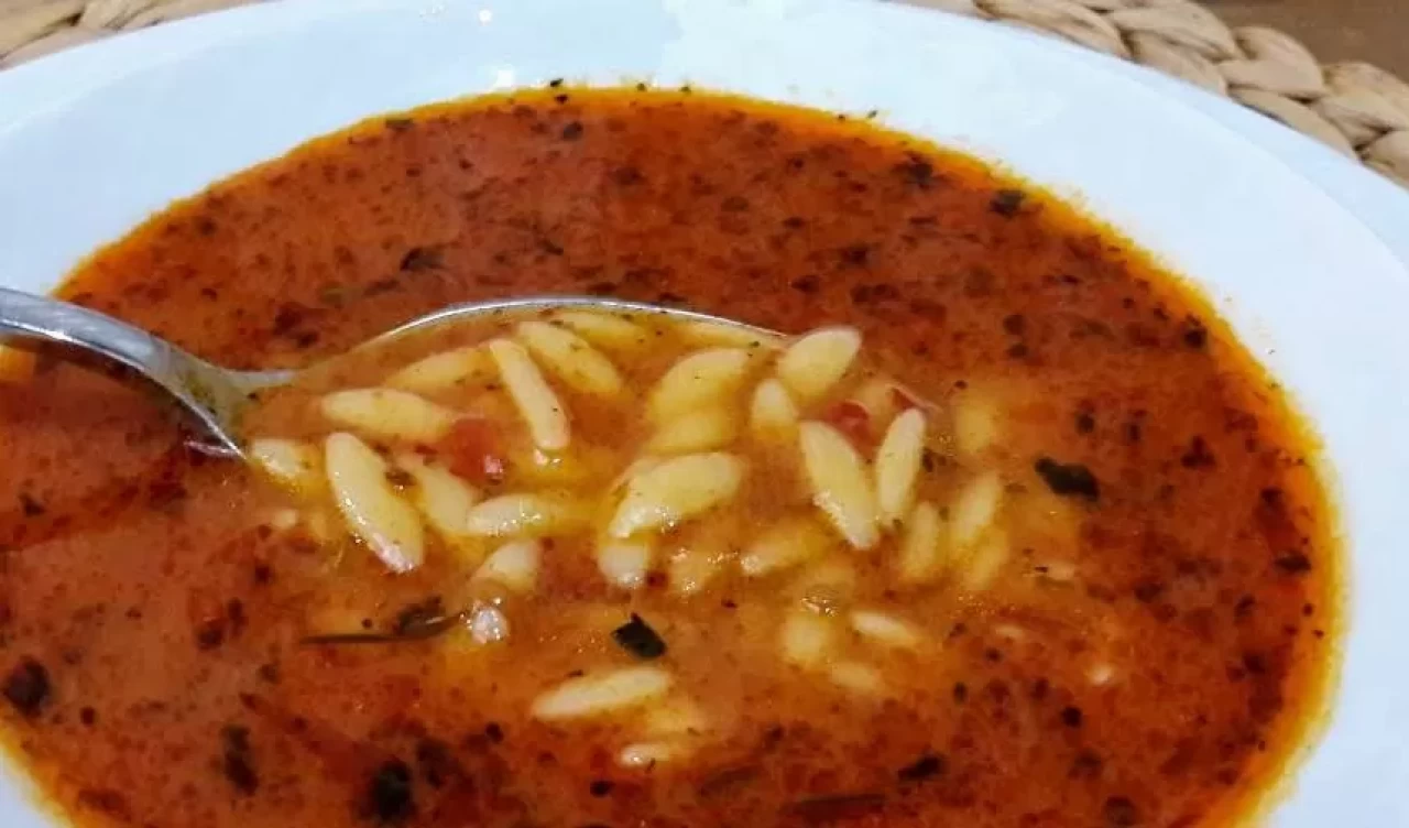 3886 Arpa Sehriye Corbasi Nasil Yapilir