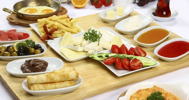 650X344 Sahurda Neler Yenmelidir Iste Sahurda Soframizdan Eksik Olmamasi Gereken Besinler 1526041064871