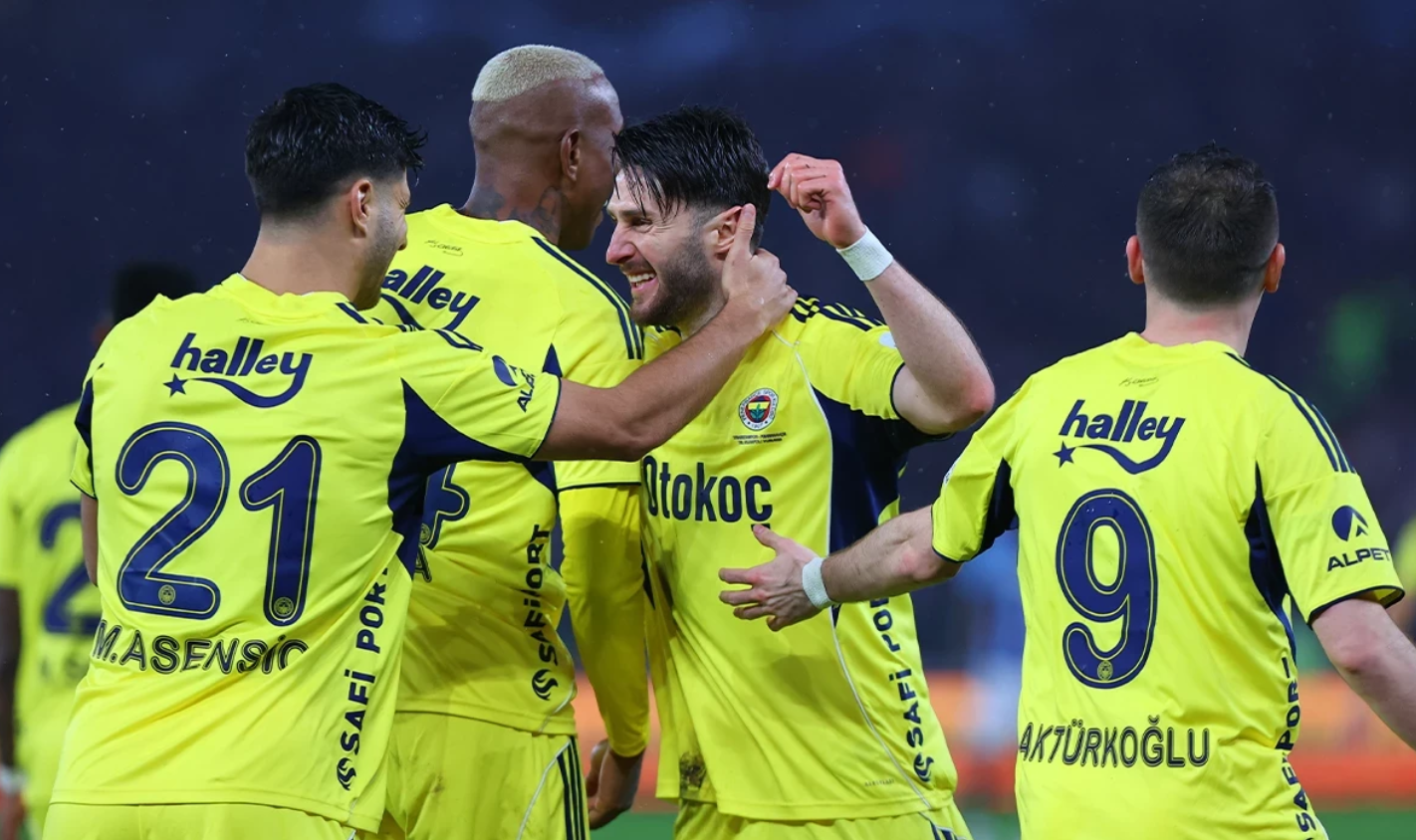 Asensio Kerem Talisca Tak