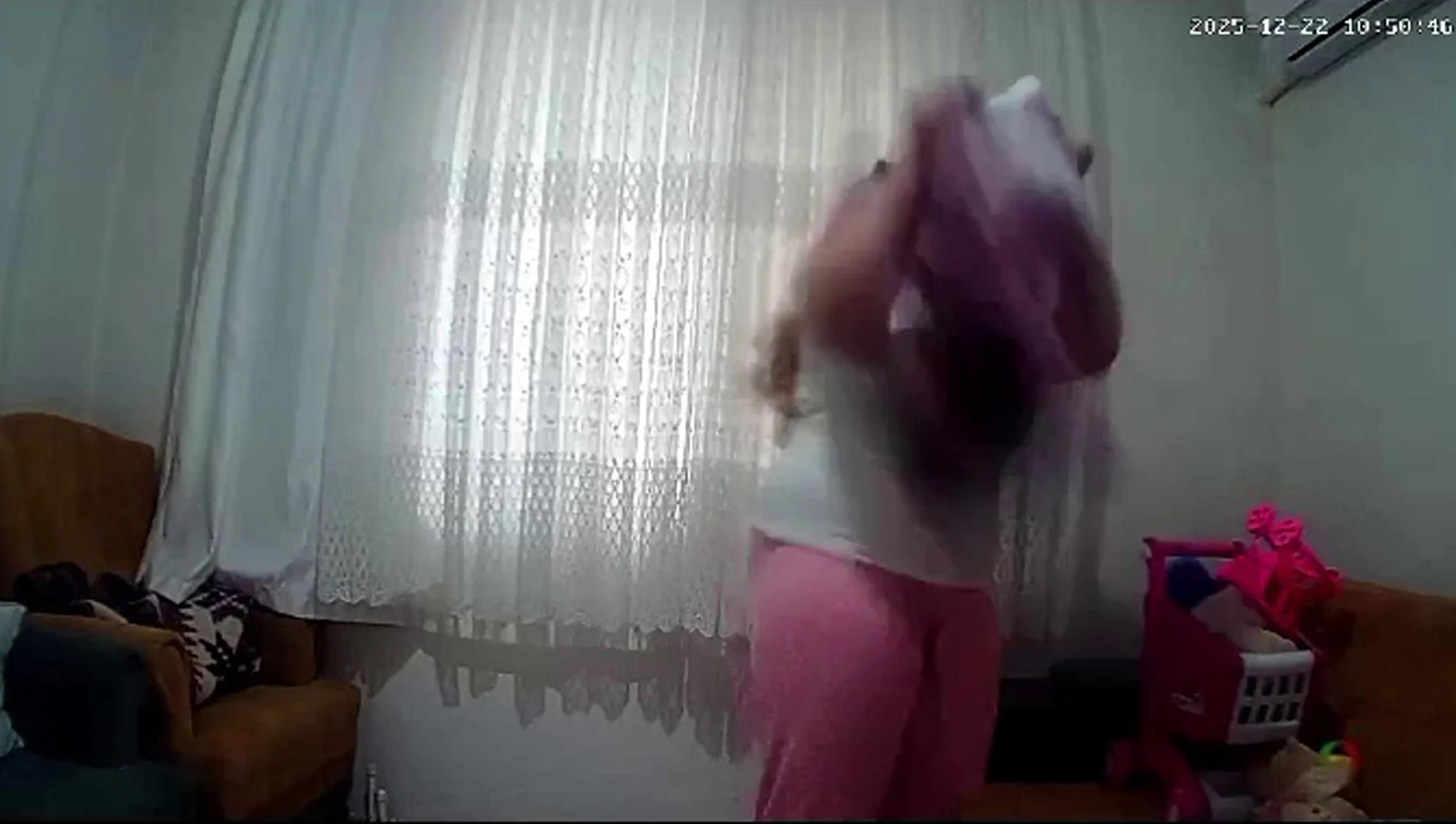 Bebeginesiddetlesuclananannebirhat1148610341116Jpg I Gbns V4L A E W Wpgr Wt128 D Q