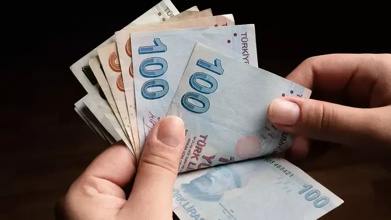 Emekli Bayram Ikramiyesi 2026 Ne Kadar Olacak Ve Zamli Odemeler Ne Zaman Yatacak