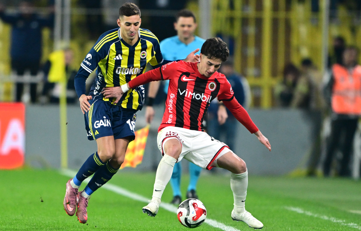 Fenerbahçe Gençlerbirliği Göktan Gürpüz