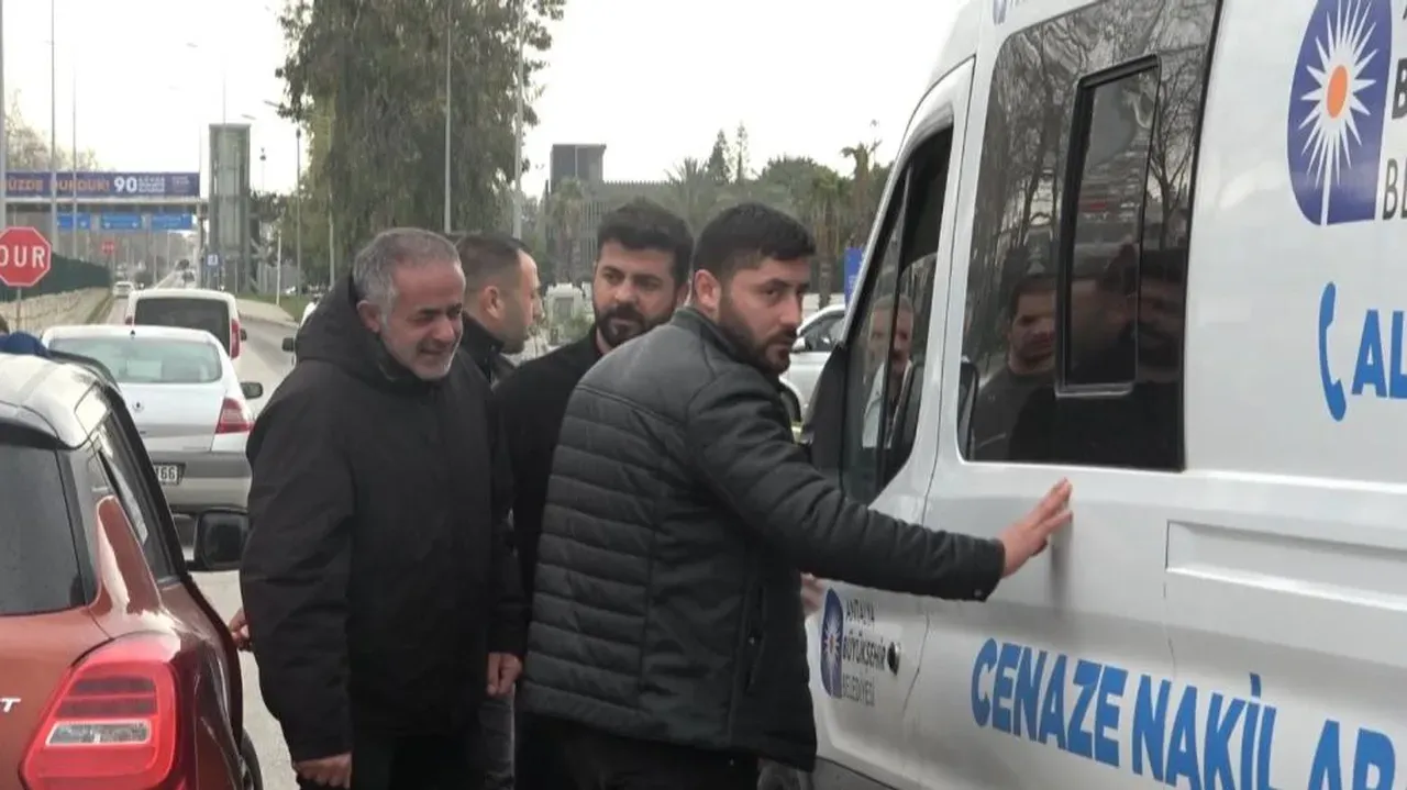 Genc Iscı.jpg3