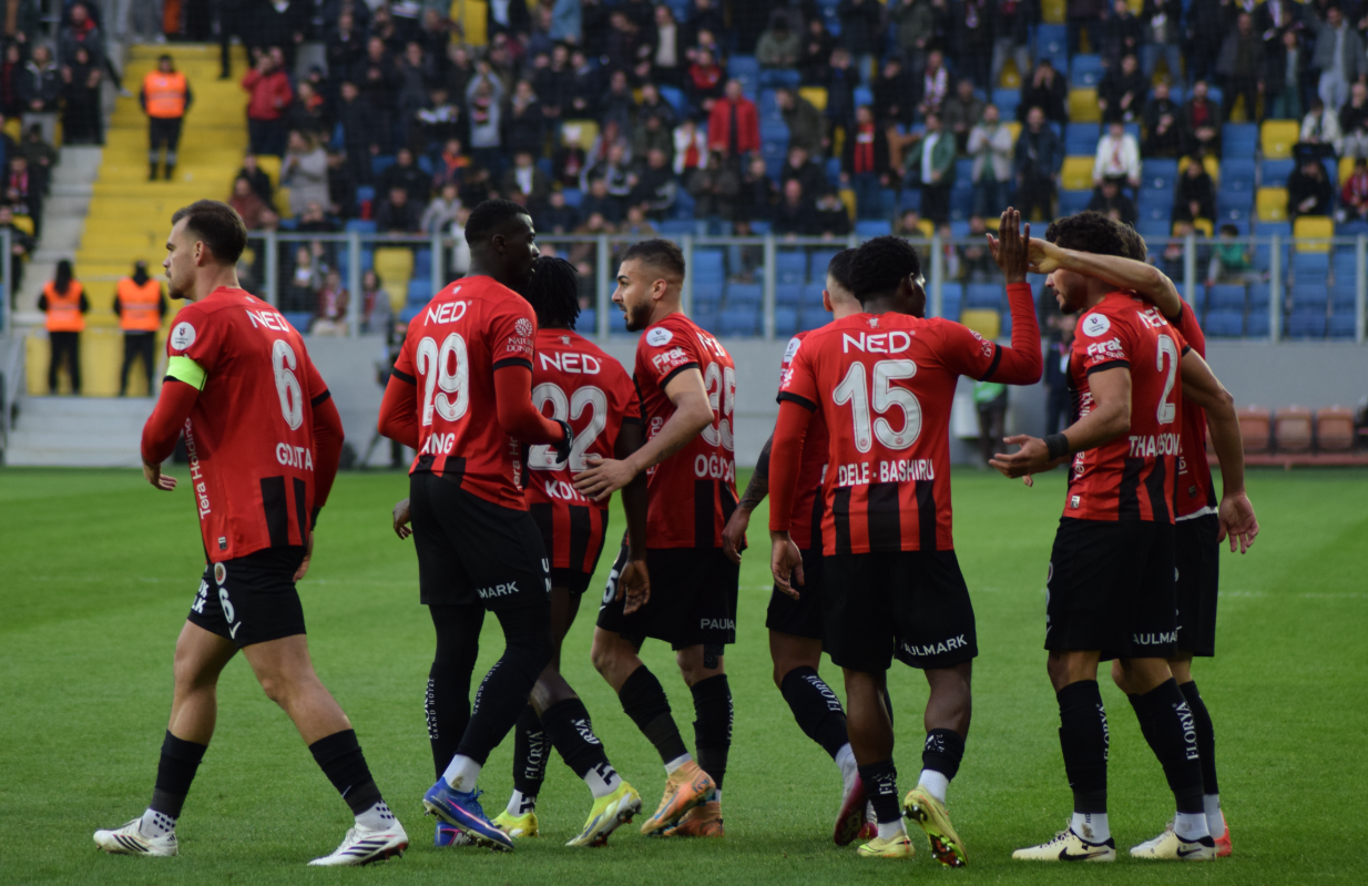 Gençlerbirliği Gaziantep Gol Sevinci