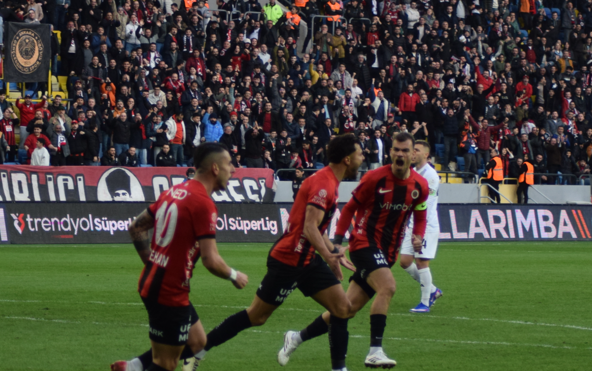 Gençlerbirliği Gaziantep Gol Thalisson