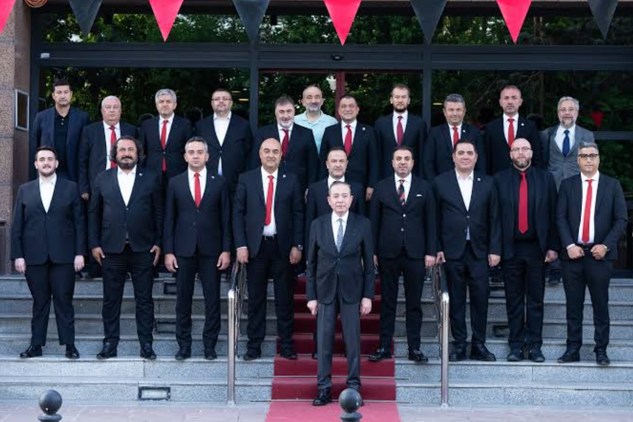 Gençlerbirliği Osman Sungur Yönetim