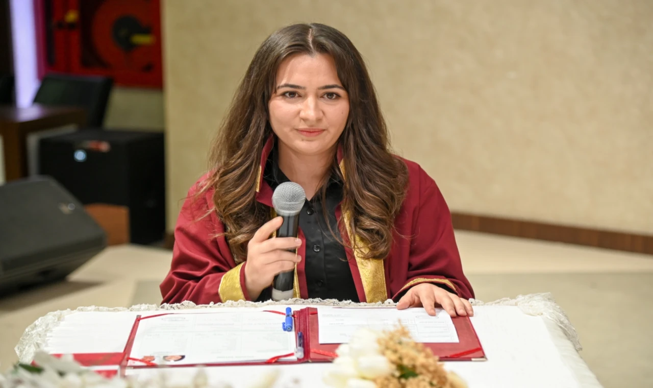 Konyanin Ilk Ve Tek Kadin Nikah Memuru Selcukluda Gorevini Basari Ile Yurutuyor 1724014529