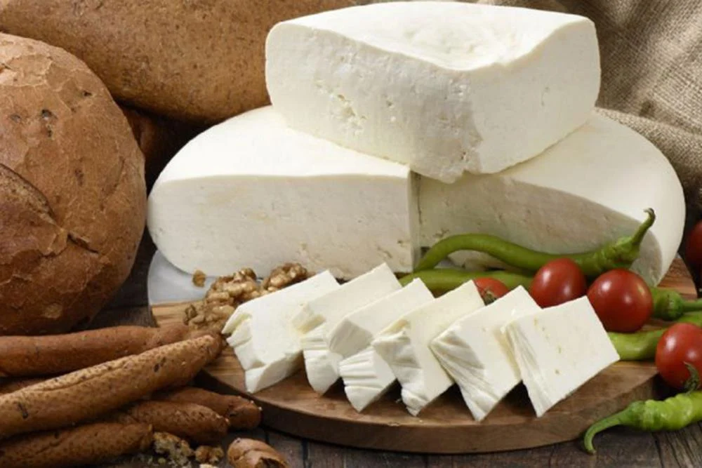 Taze Salamura Peyniri Inek 1 Kg 52 8B1