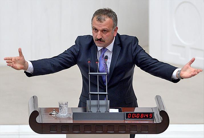 Thumbs B C 046D958B98584713530A5Cd78B843C9C