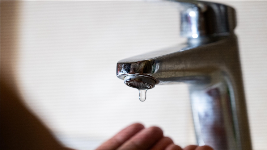 Thumbs B C 524221Dd8764860D70934881Dd7Af351