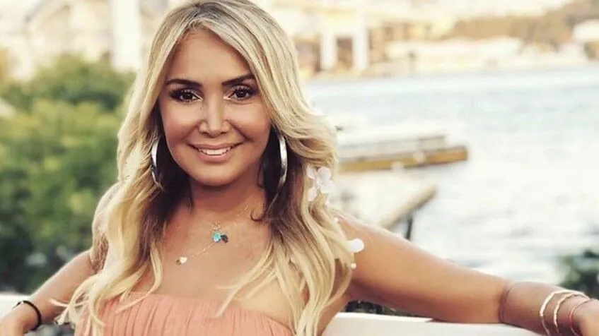 Yonca Evcimik Kimdir-2