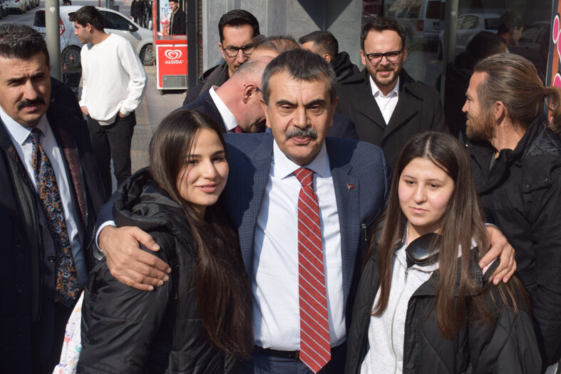 A W656478 08