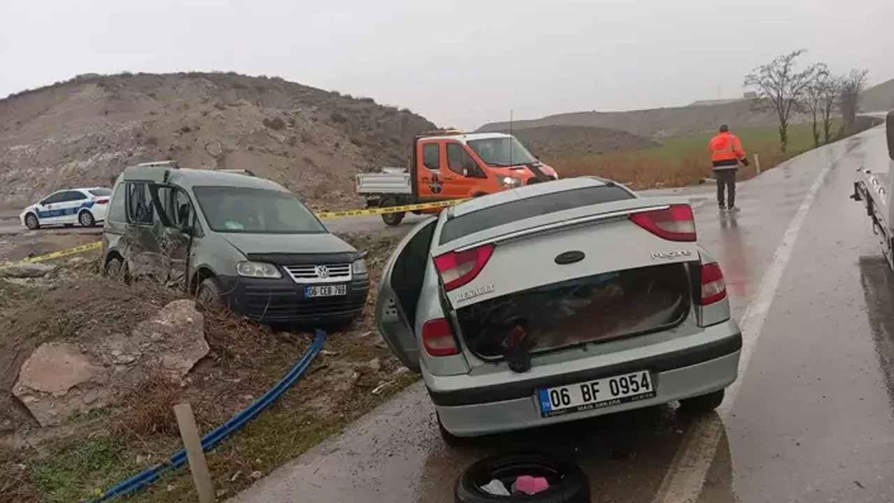 Ankara Kaza 1 Olu 5 Yarali